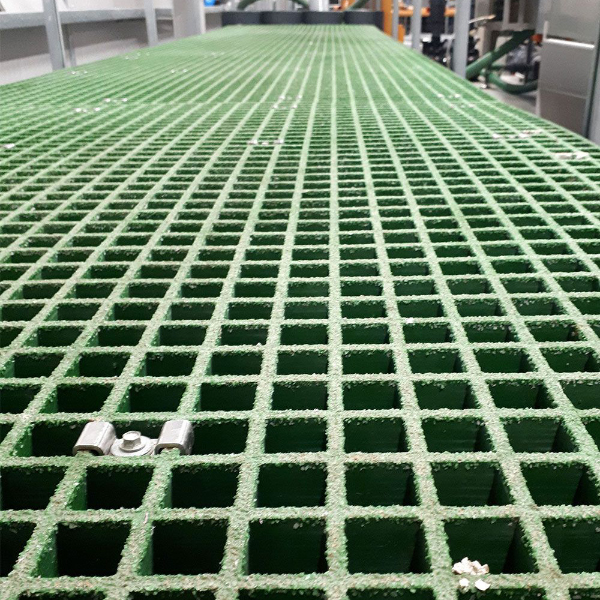 Highly Durable Non Slip Open Mesh GRP Grating Moulded Composite Floor 